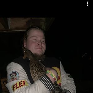 Meet your Posher, Devin